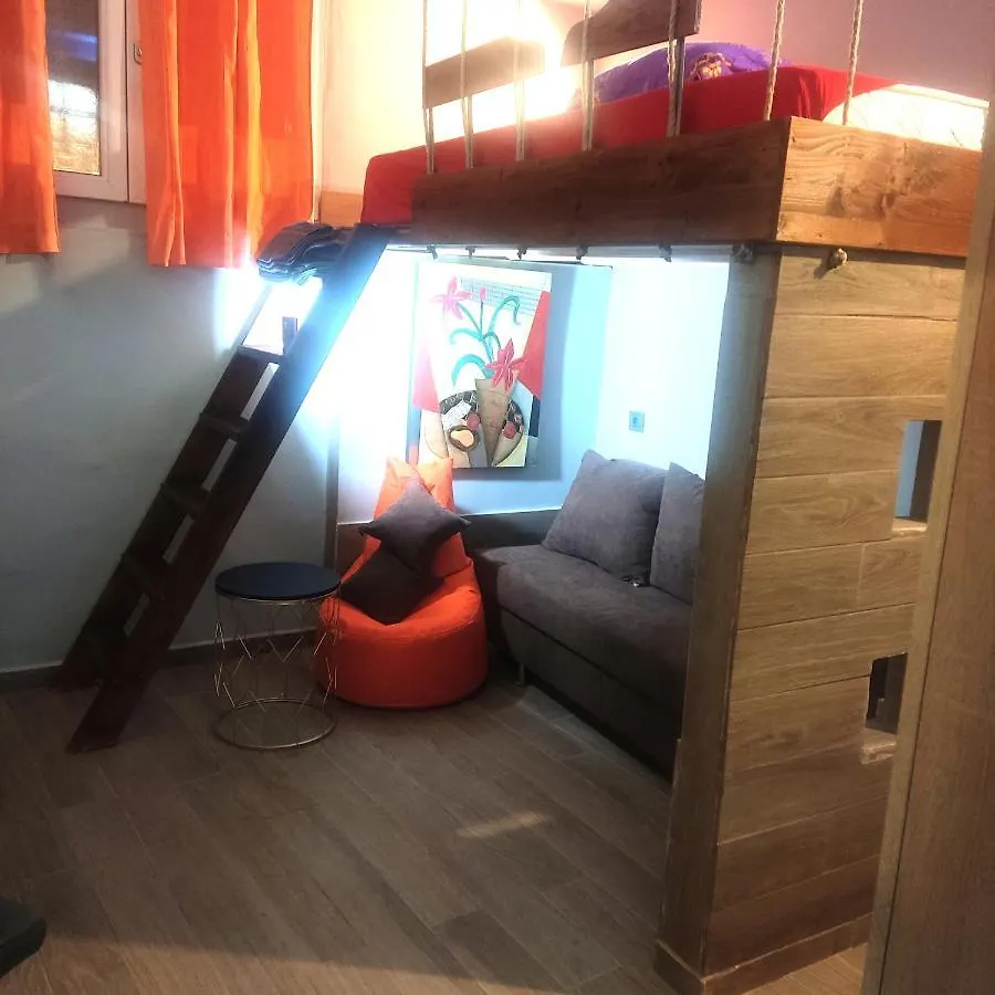 Tulip Mini Studio Apartment Thessaloniki