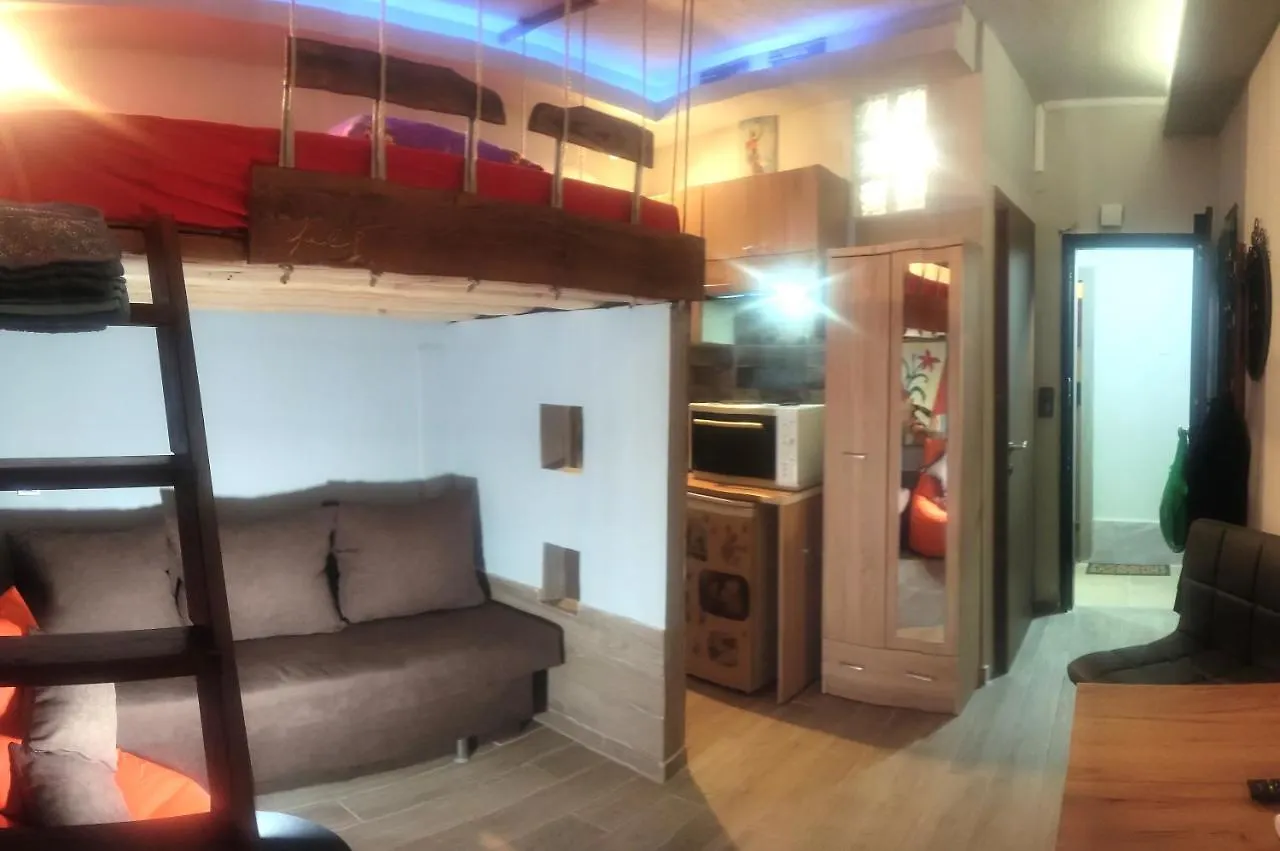 Tulip Mini Studio Apartment Thessaloniki